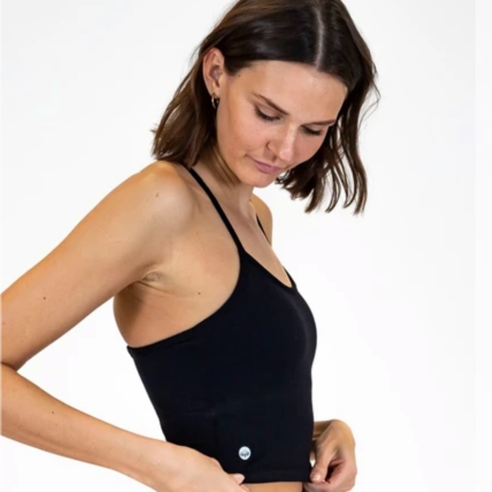 Senita Athletics Ava Crop Top- SMALL NWT
